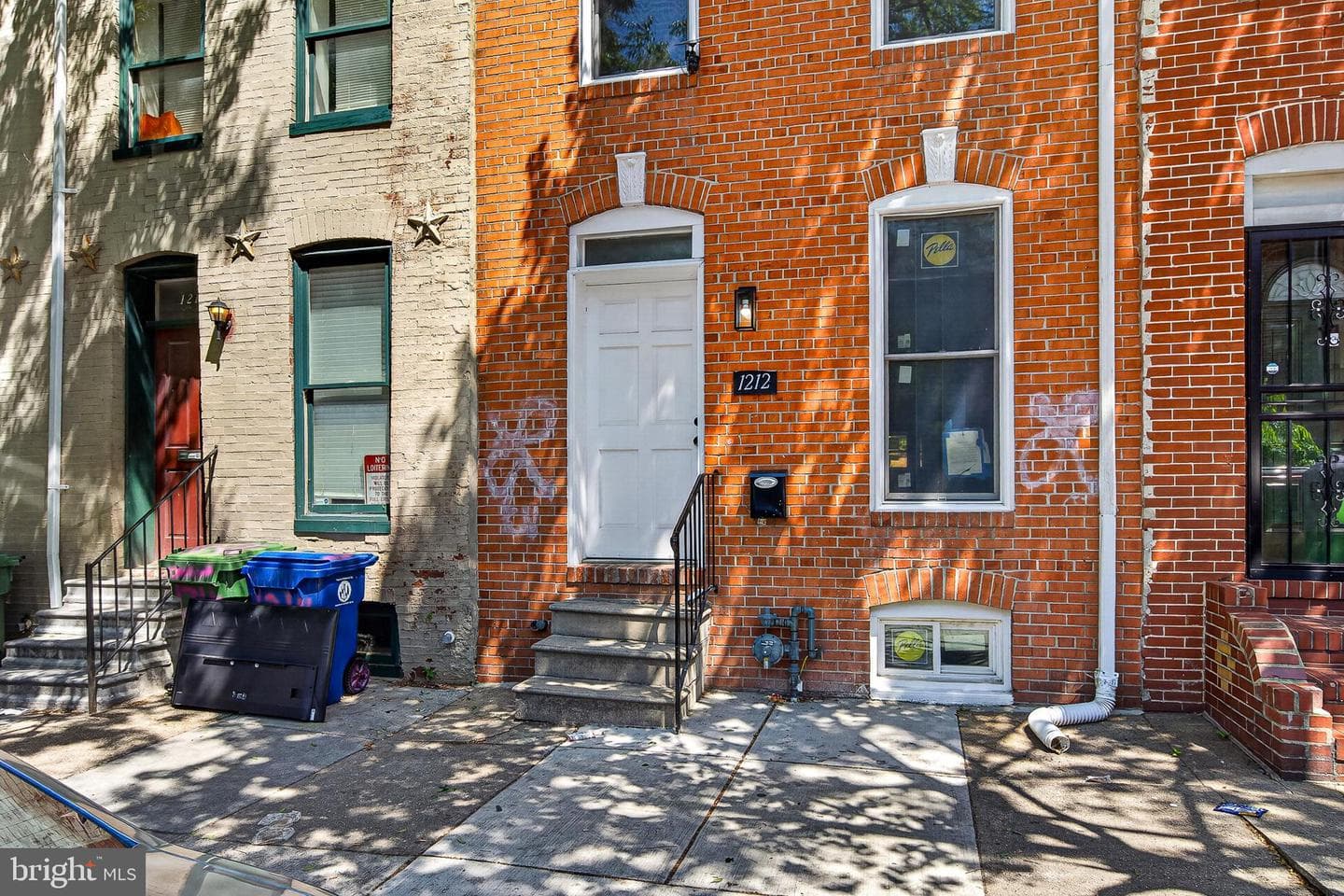 1212 W Lombard Street photo 1