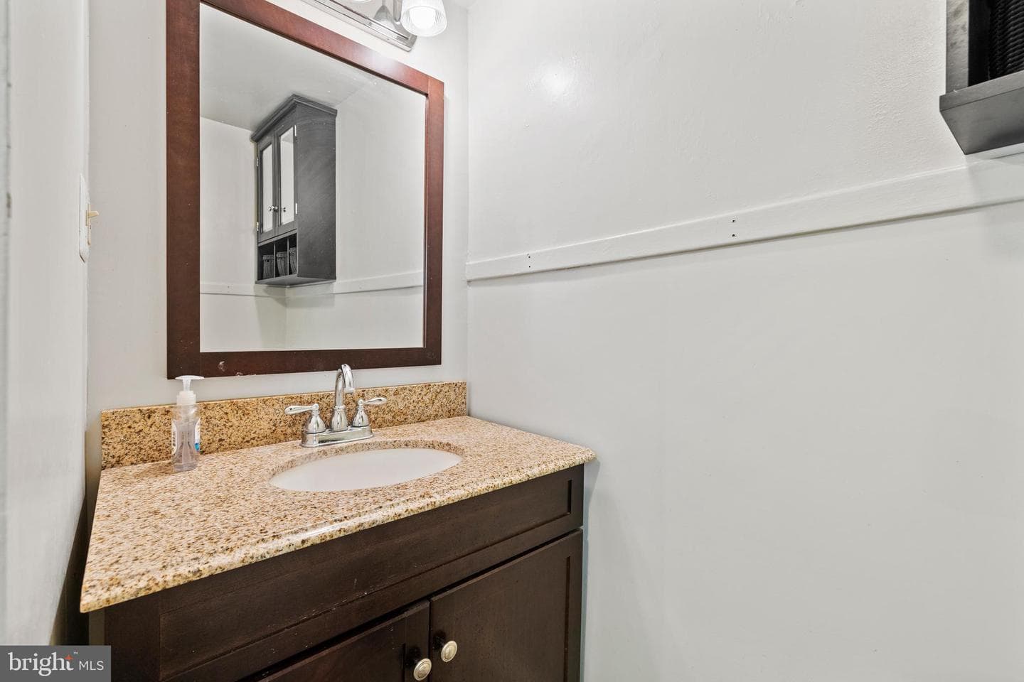 14111 Green Road photo 113