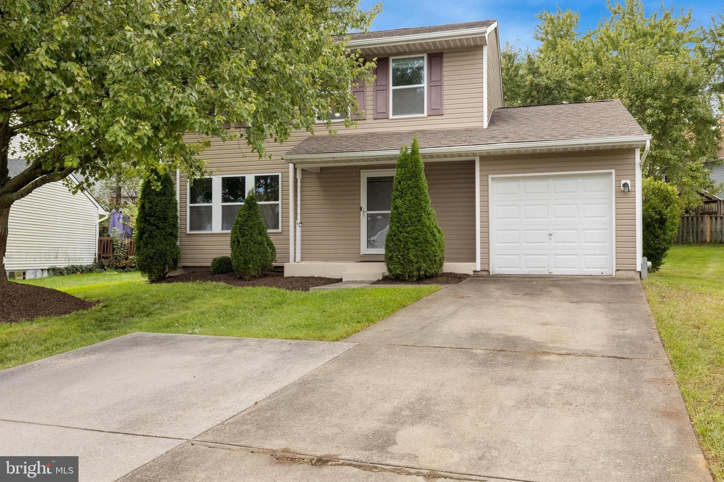 10 Malus Court photo 1