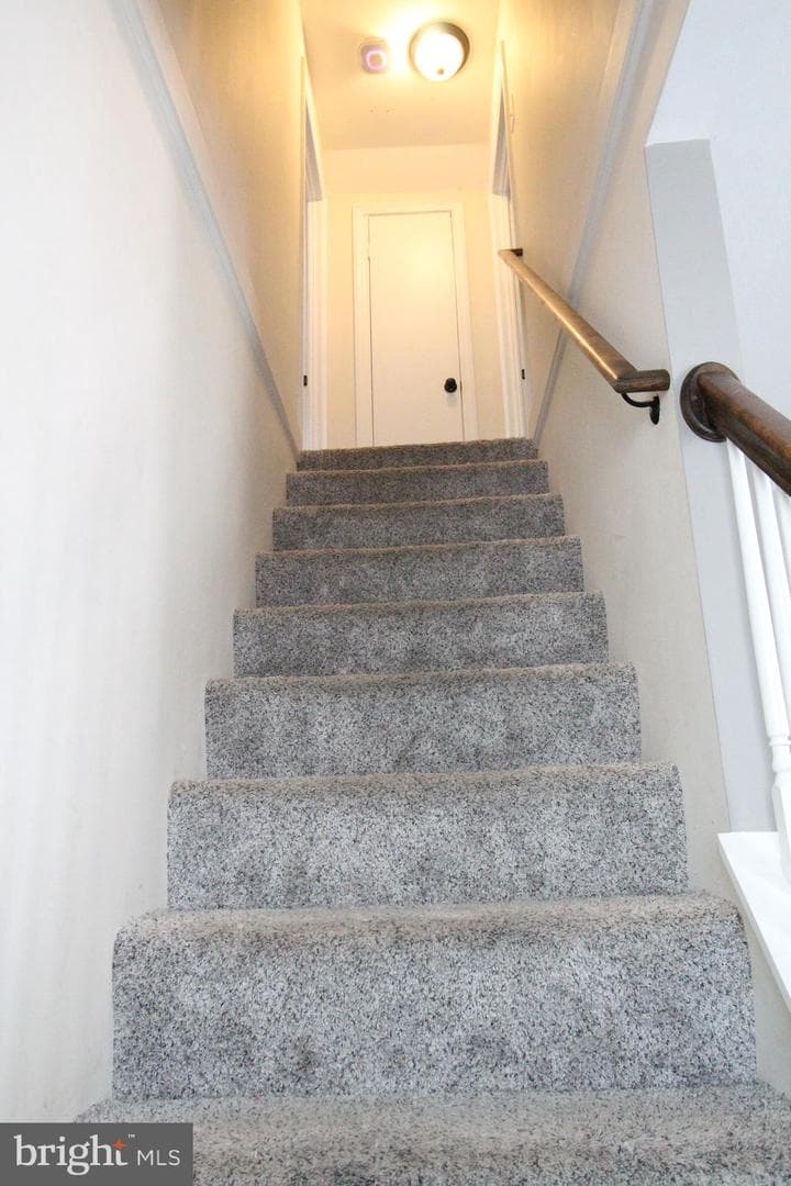 416 S Taylor photo 11