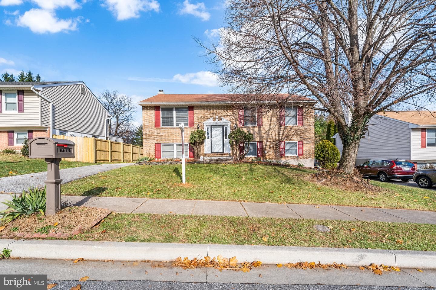 8314 Streamwood Drive photo 1