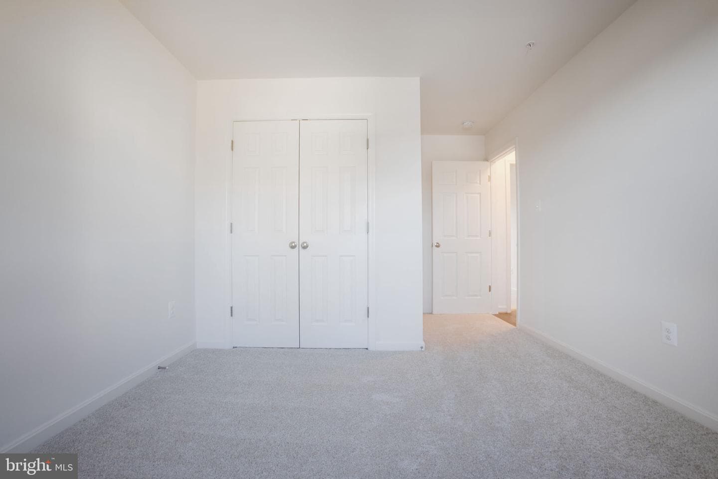 2939 Summit Avenue photo 33