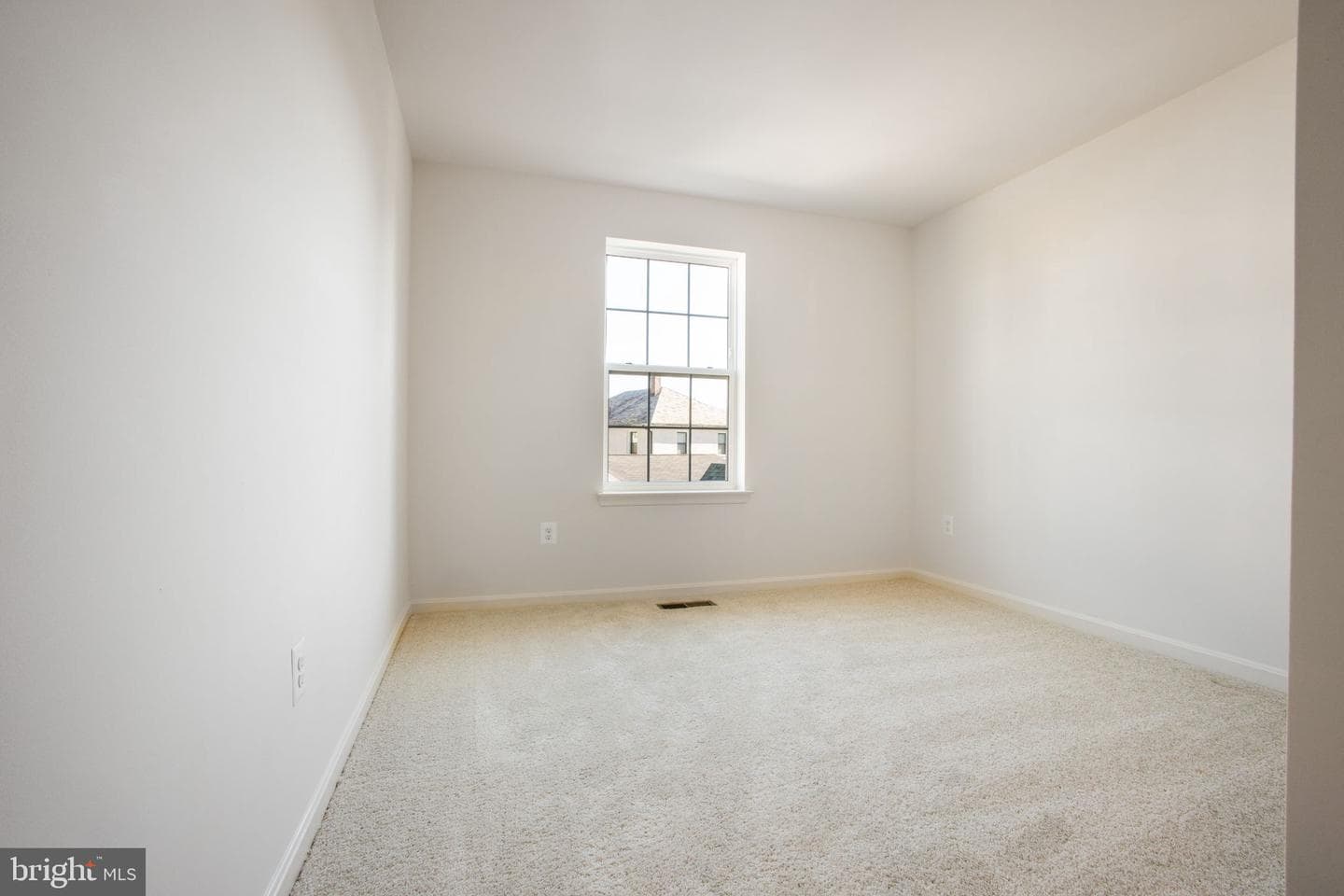 2939 Summit Avenue photo 34