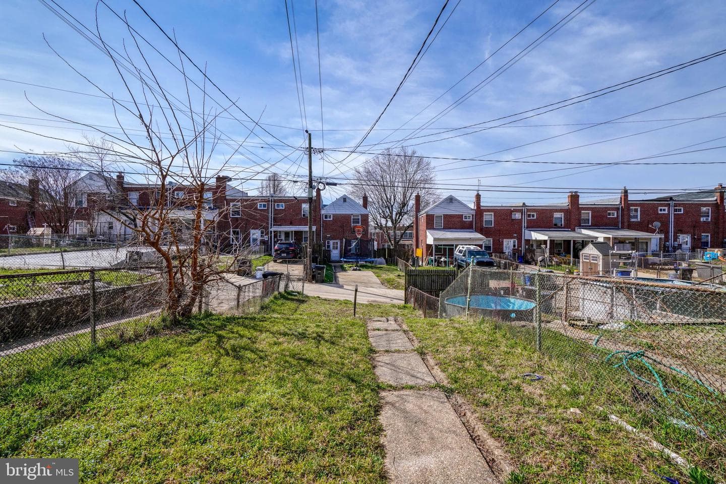 974 Elton Avenue photo 30