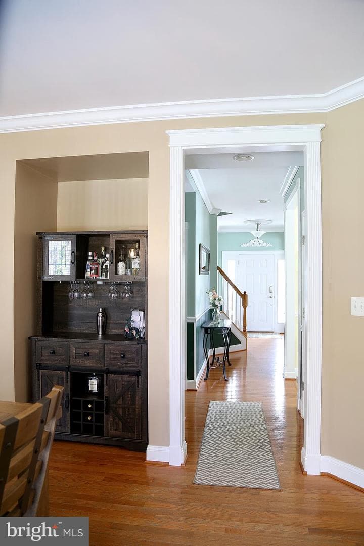 208 Vale Crest Court photo 18