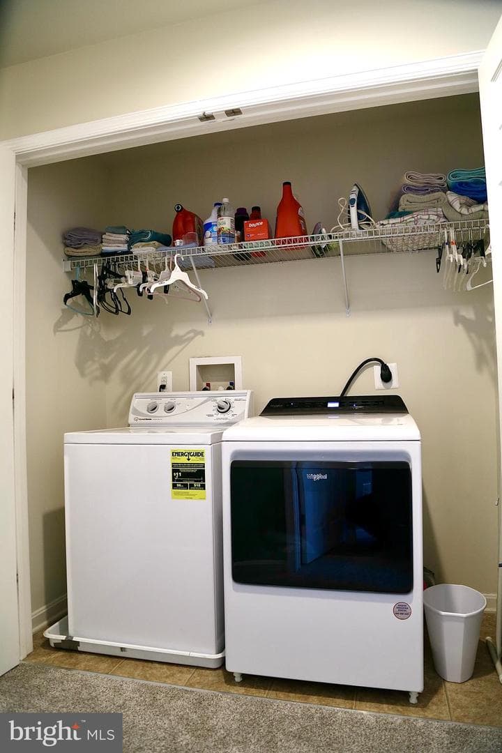208 Vale Crest Court photo 33