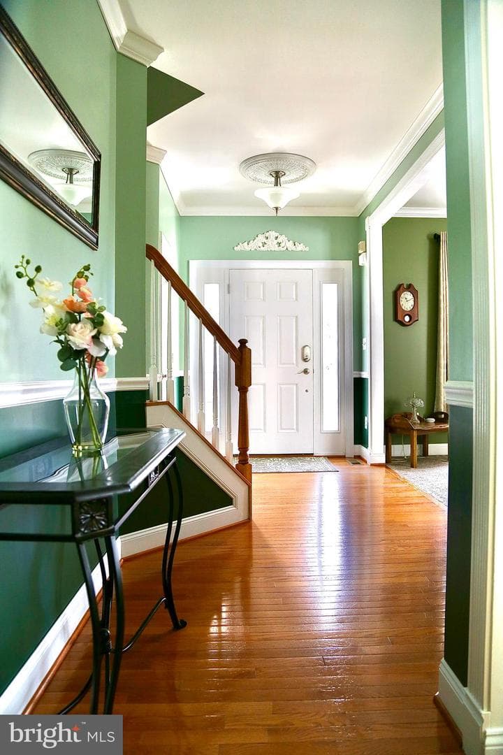 208 Vale Crest Court photo 45