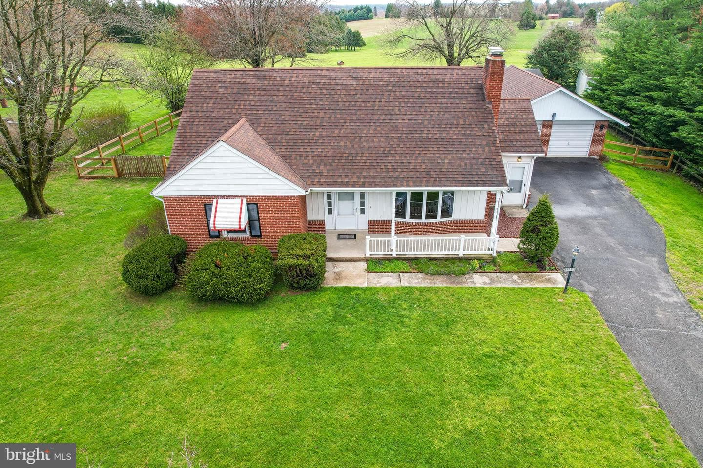 15753 Dover Road photo 55