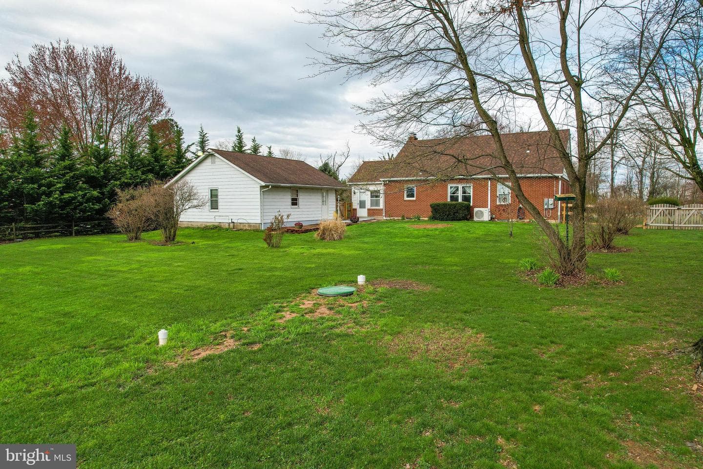 15753 Dover Road photo 58