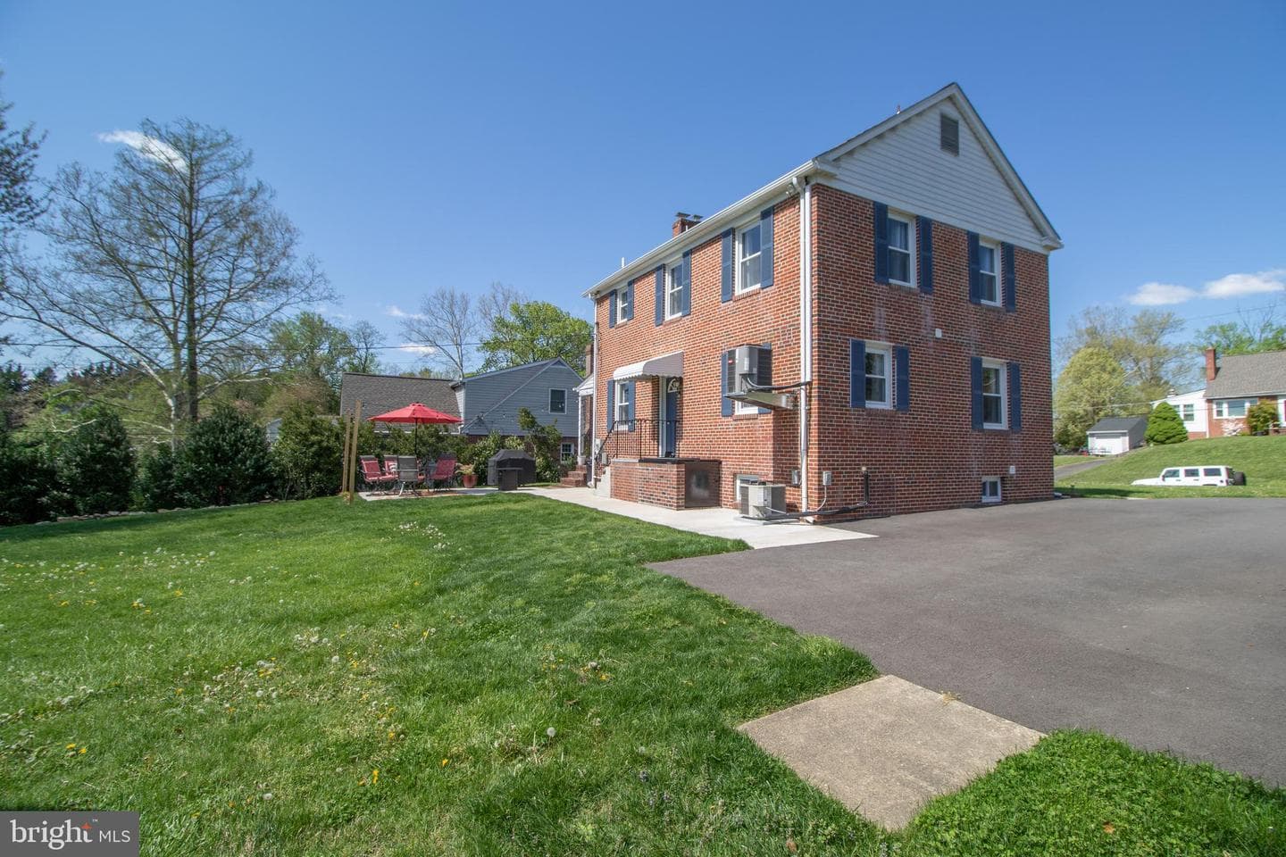 221 Edridge Way photo 40