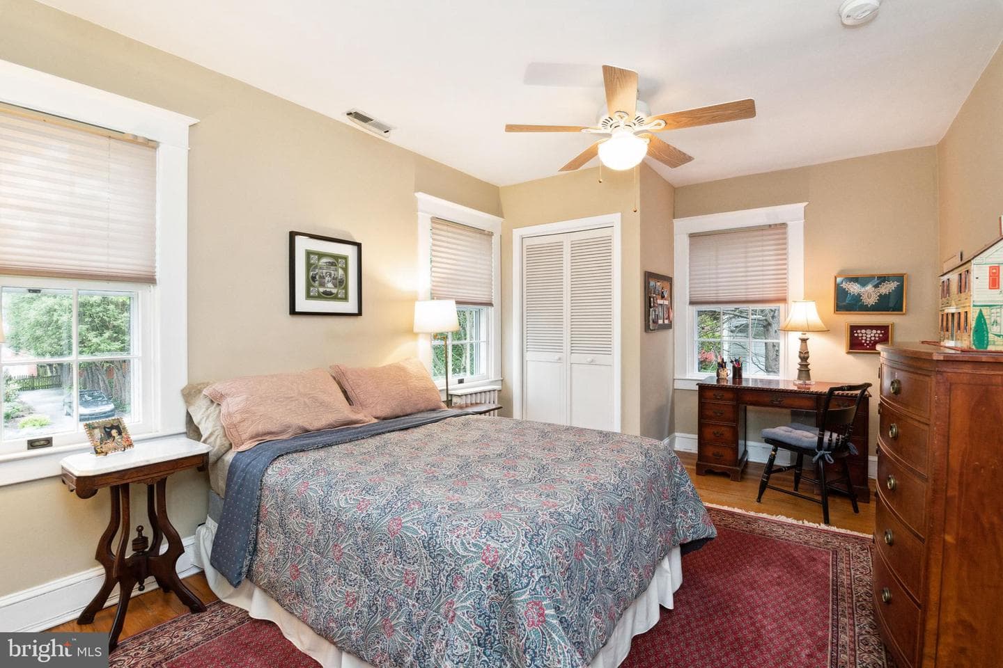 522 Sussex Road photo 21