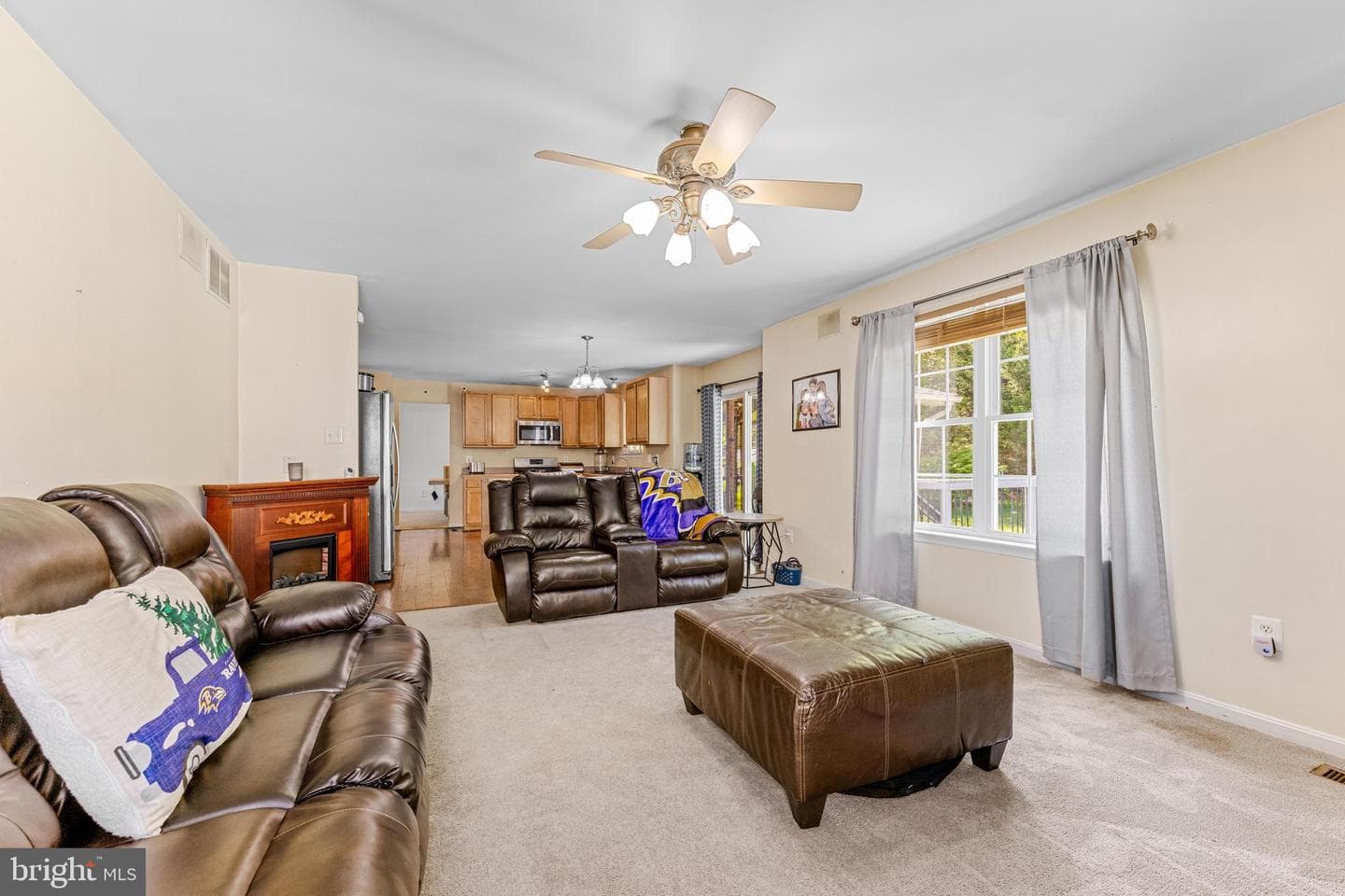 8218 Selwin Court photo 15