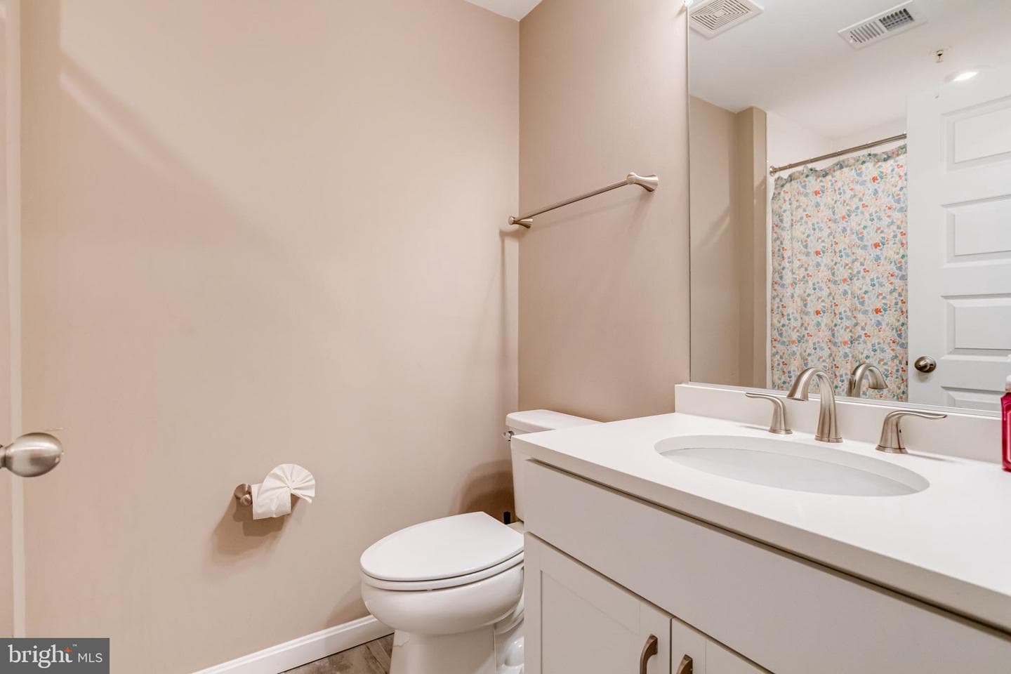 411 Winged Foot Drive photo 19