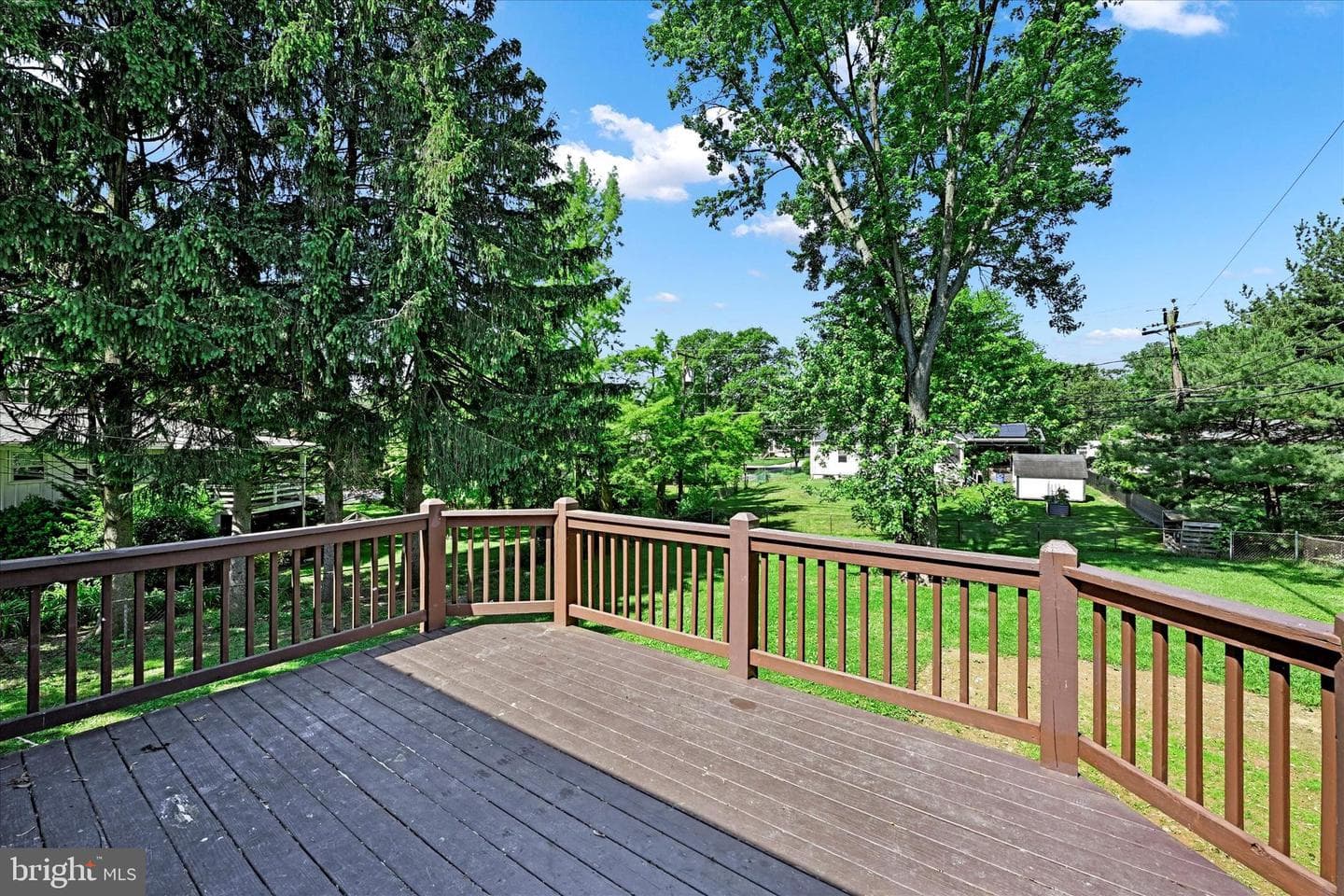 347 Walgrove Road photo 24