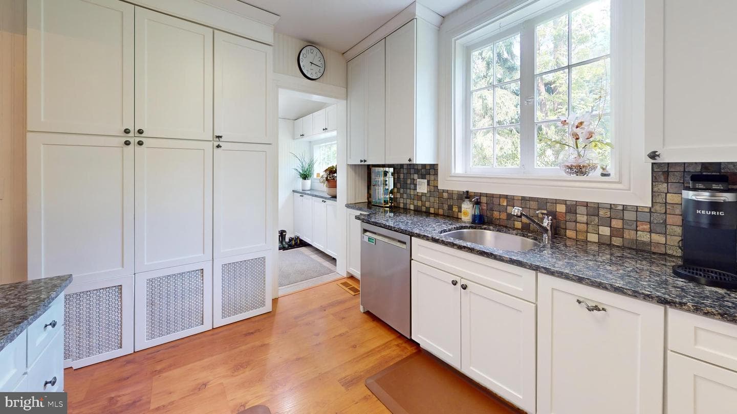 1426 Broadway Road photo 13