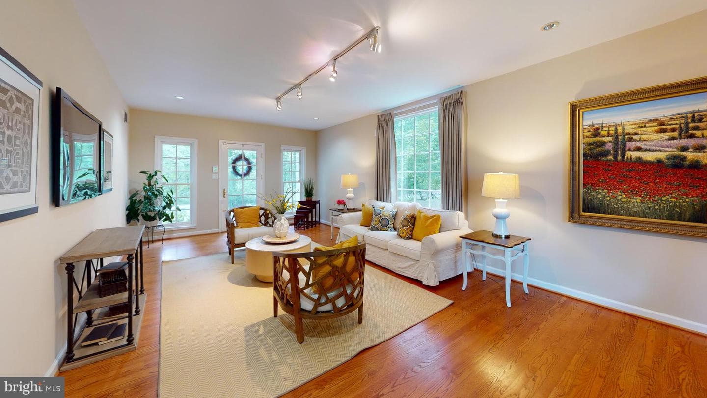 1426 Broadway Road photo 8