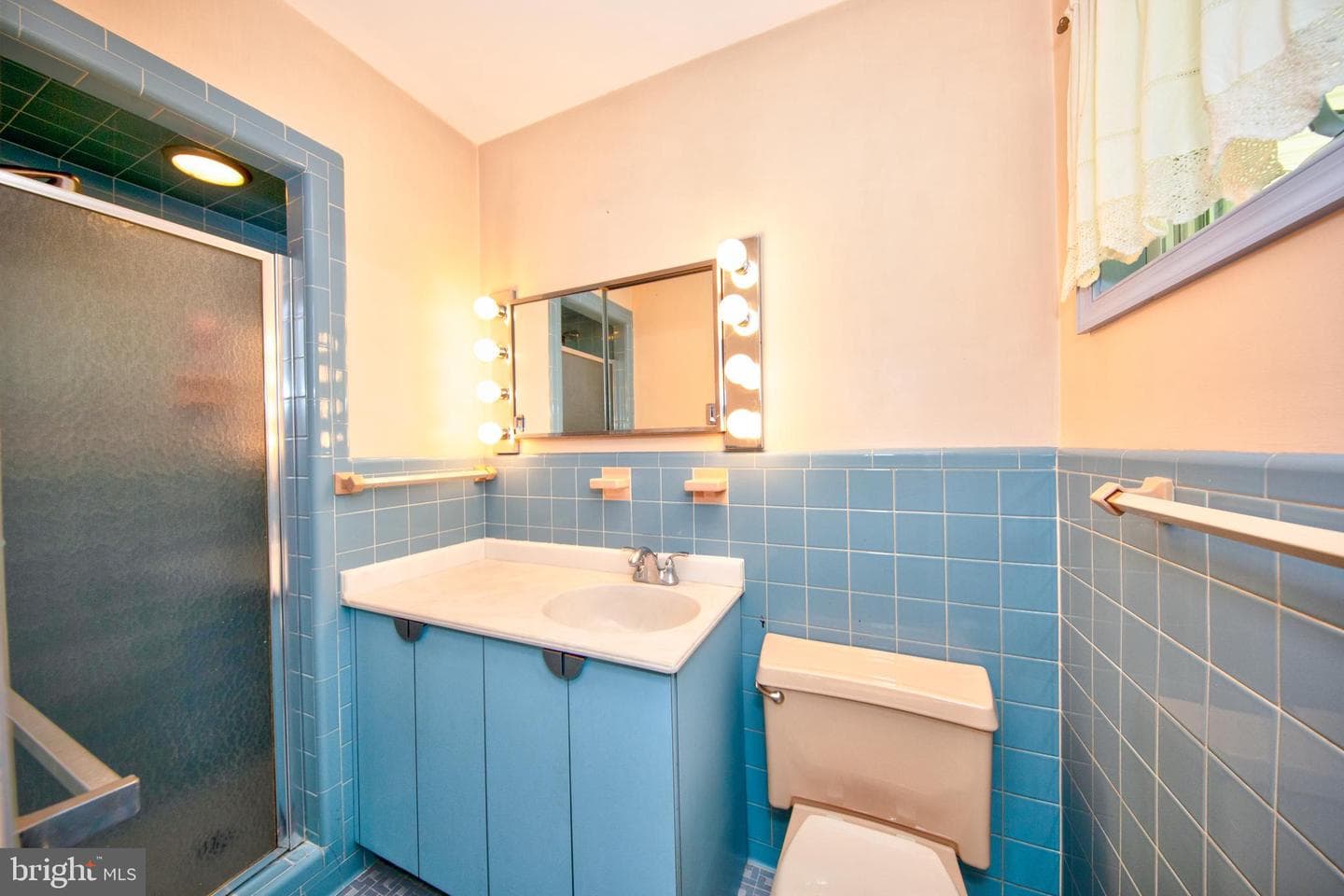 1700 Ridgely Garth photo 17