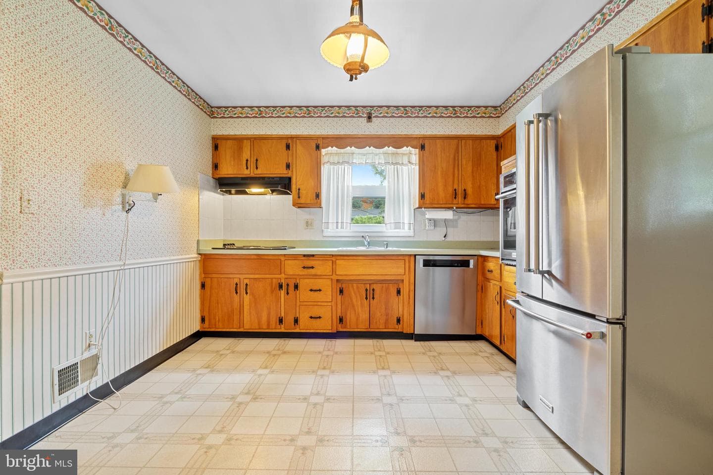 105 Gorsuch Road photo 16