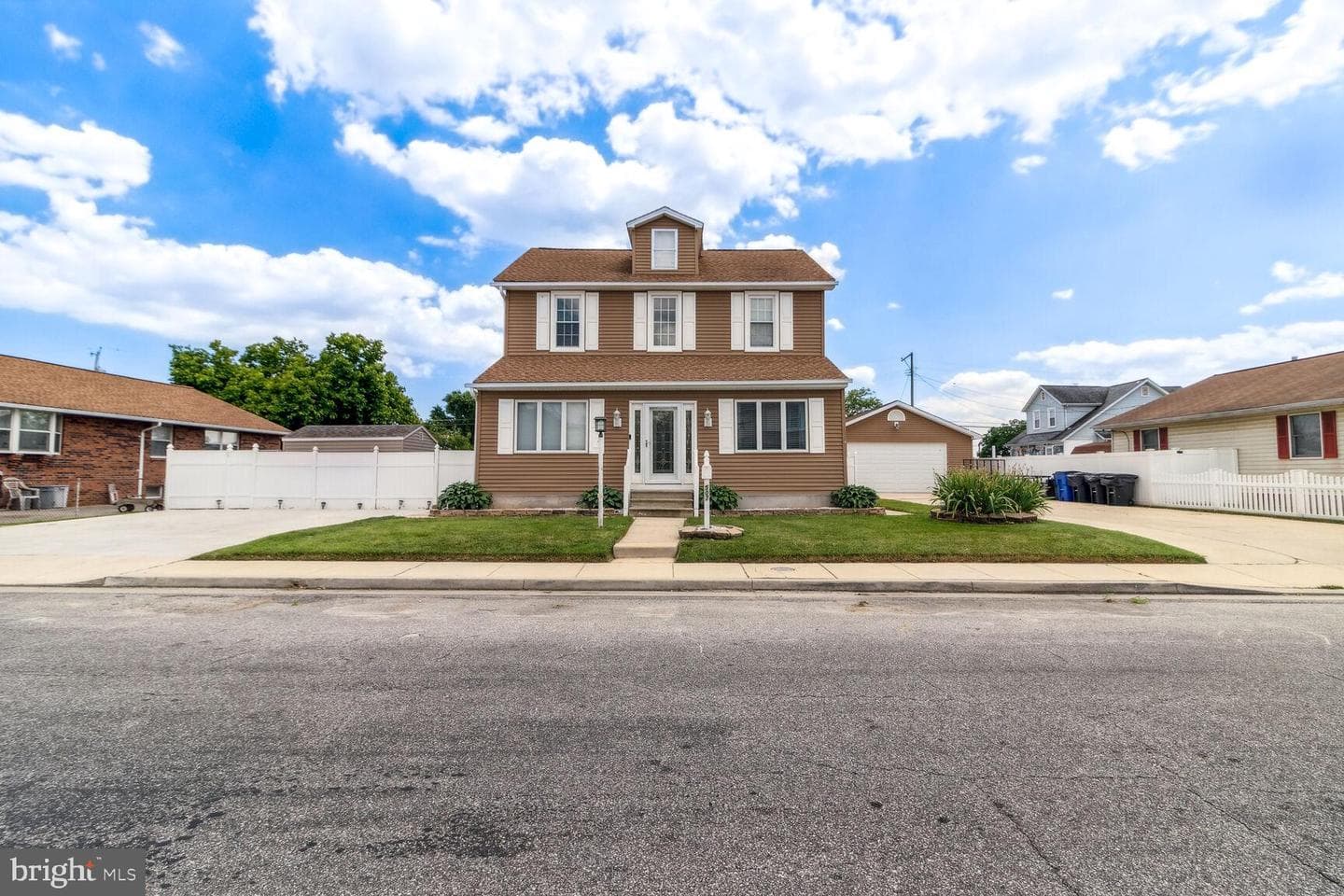 507 Franklin Avenue photo 1
