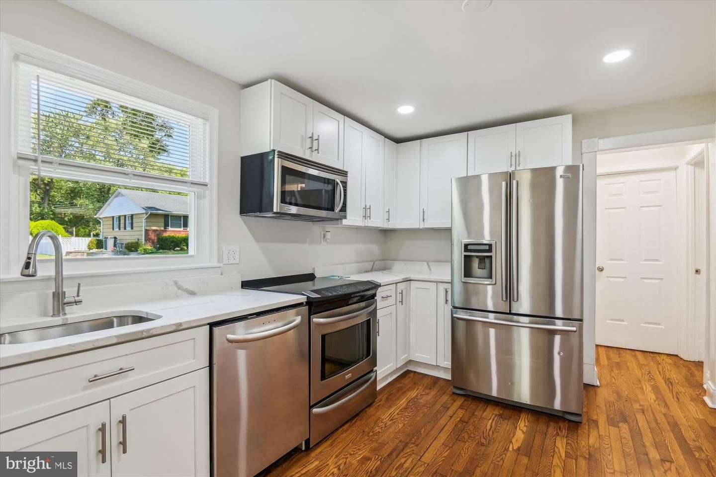 12312 Eastern Avenue photo 9