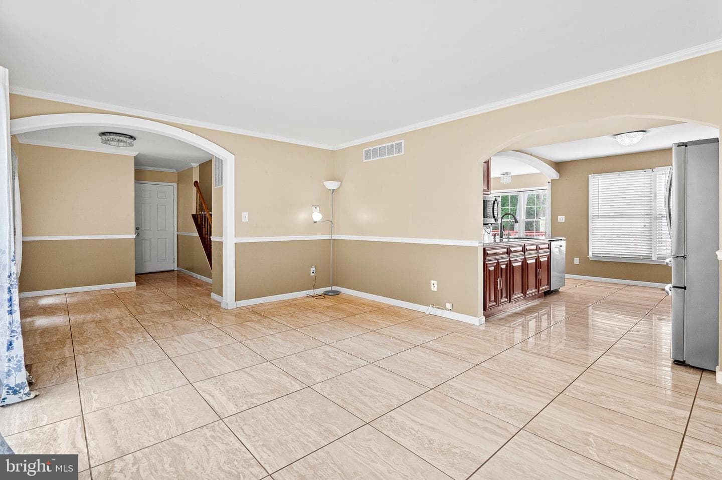 6802 Upper Mills Circle photo 15