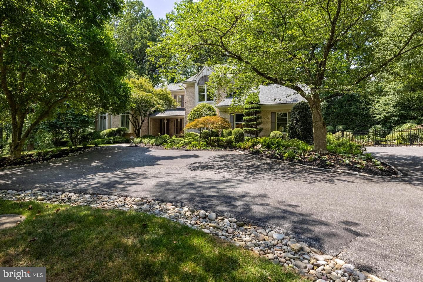 3610 Michelle Way photo 4