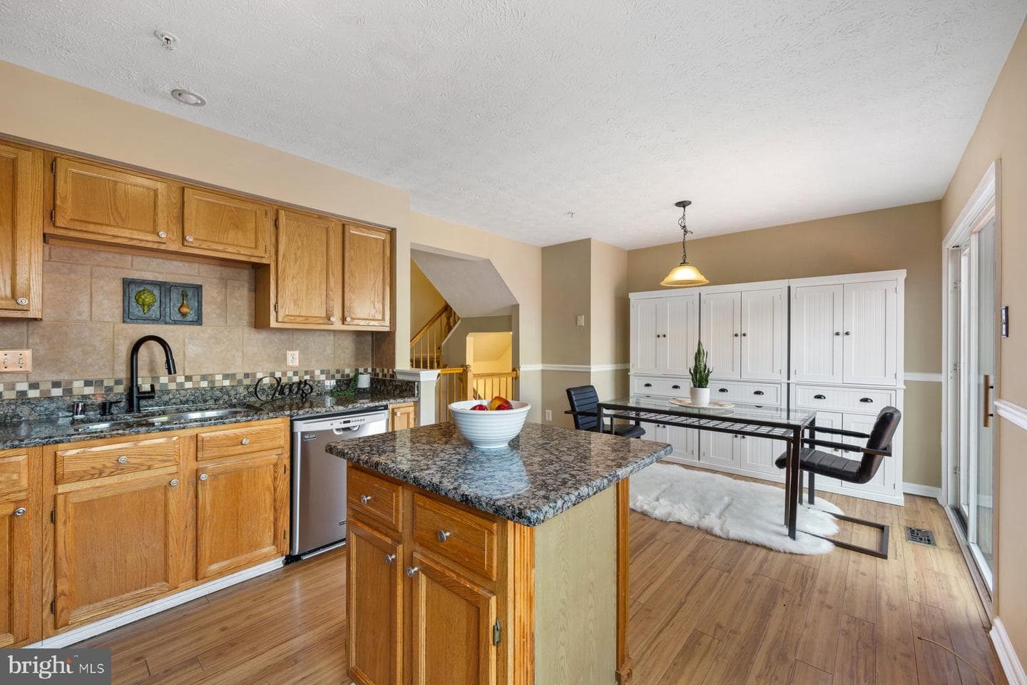 8 Milkwood Court photo 17
