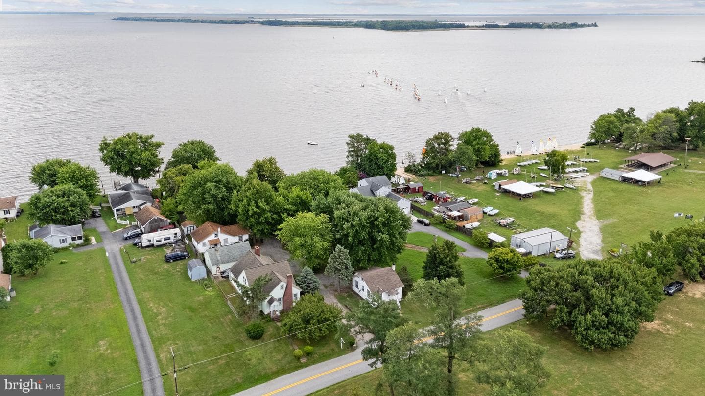 2115 & 2121 Rocky Point Road photo 3