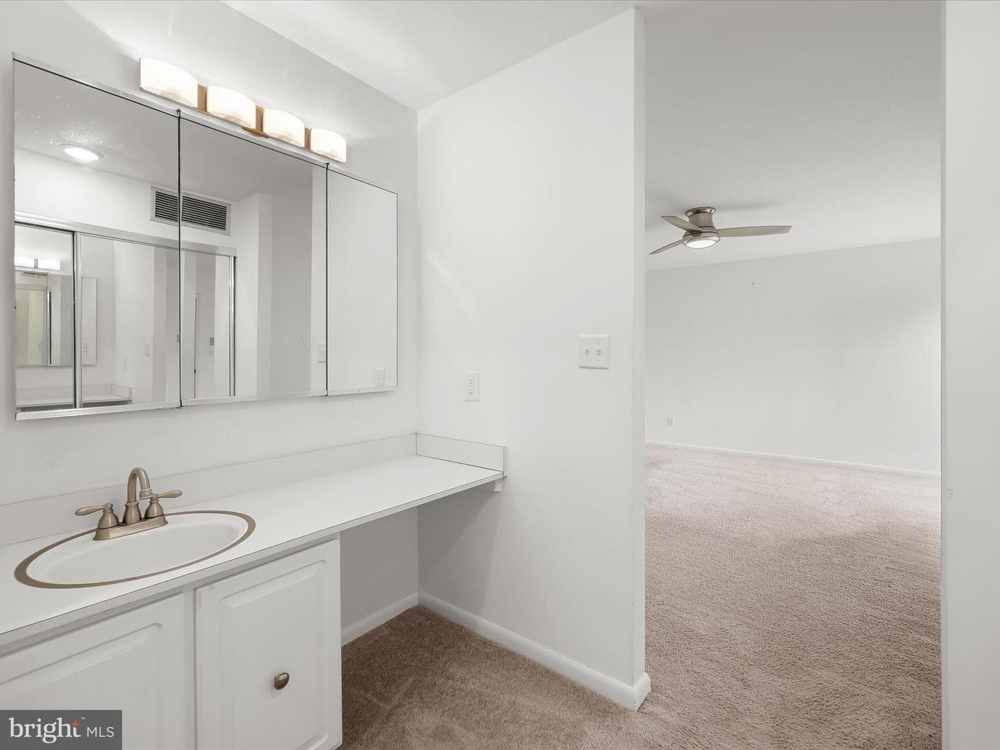 42 Farmhouse Court #h photo 30