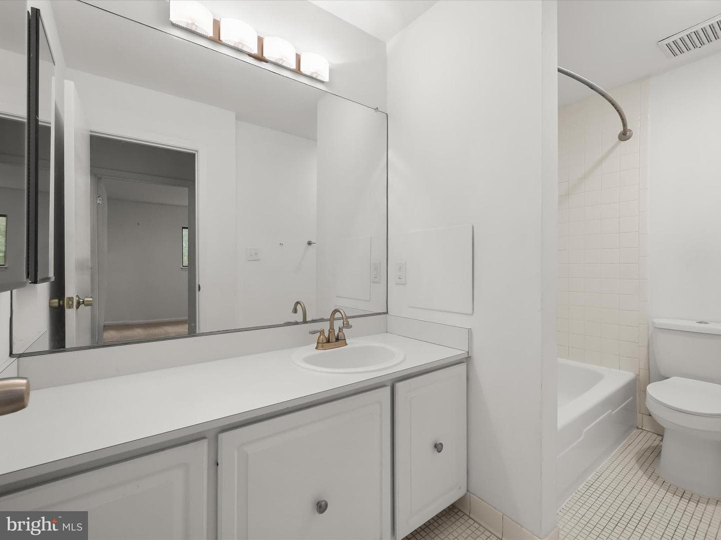 42 Farmhouse Court #h photo 39
