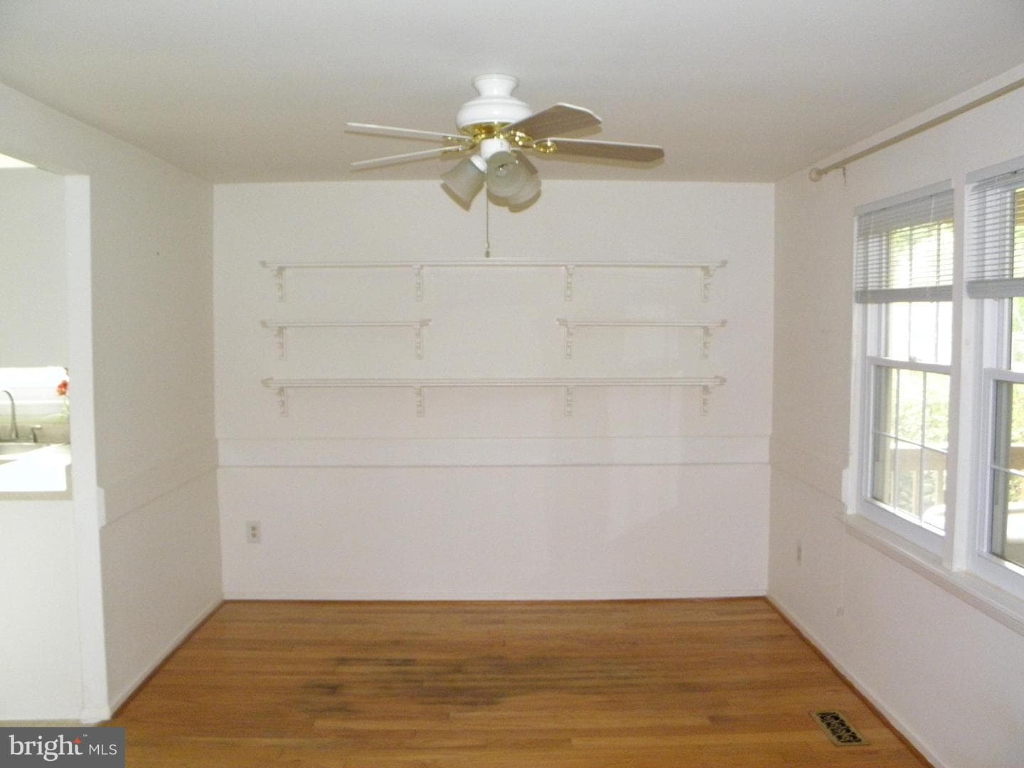 4 Flintridge Court photo 14