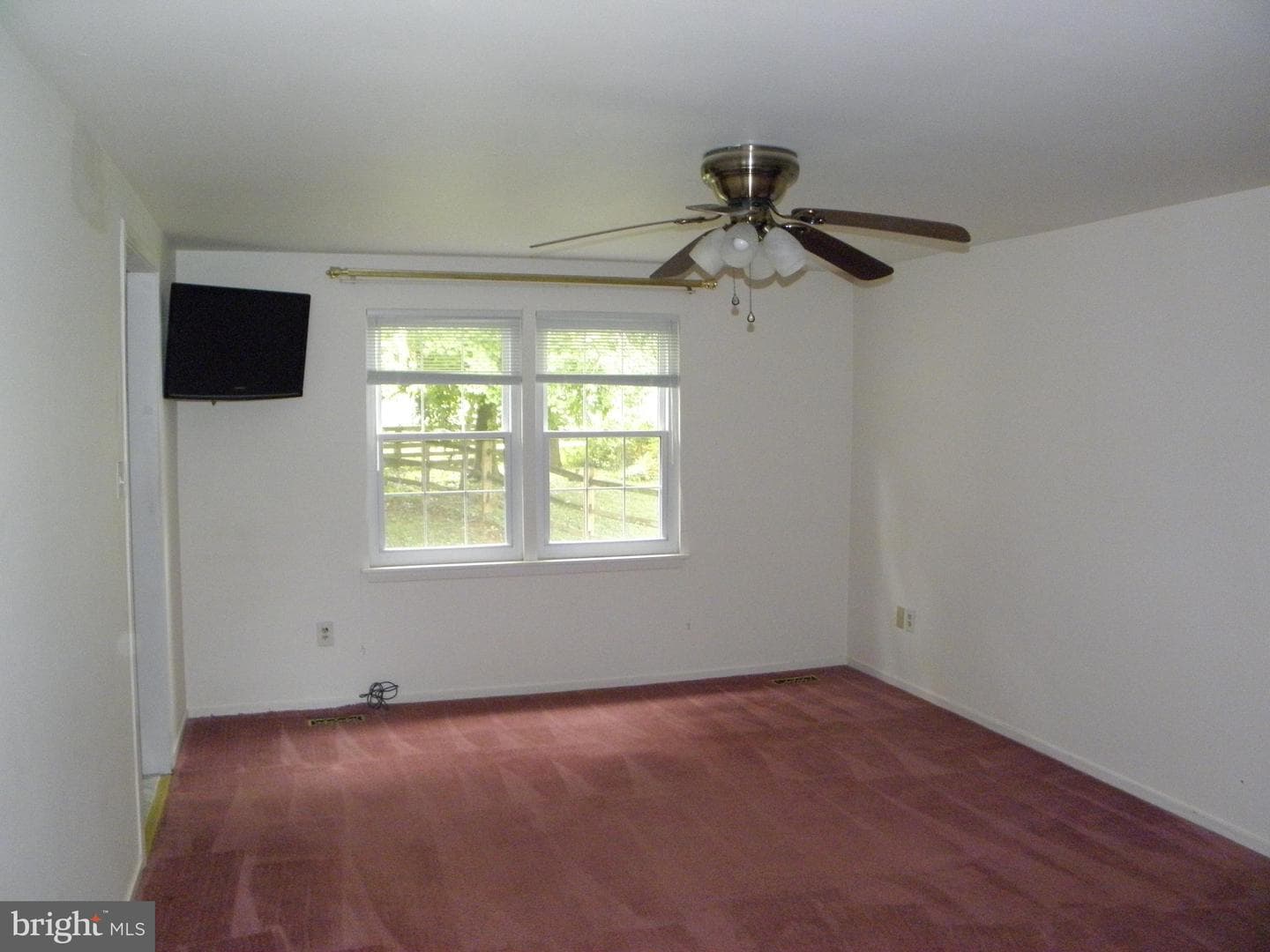 4 Flintridge Court photo 17