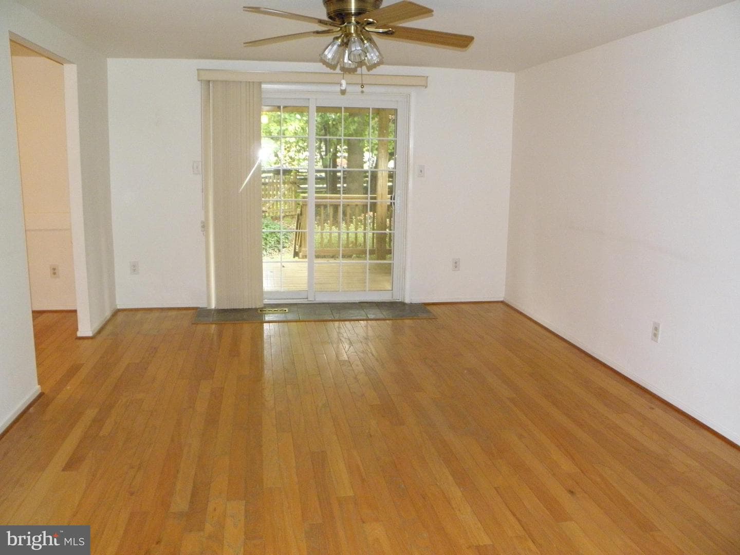 4 Flintridge Court photo 5