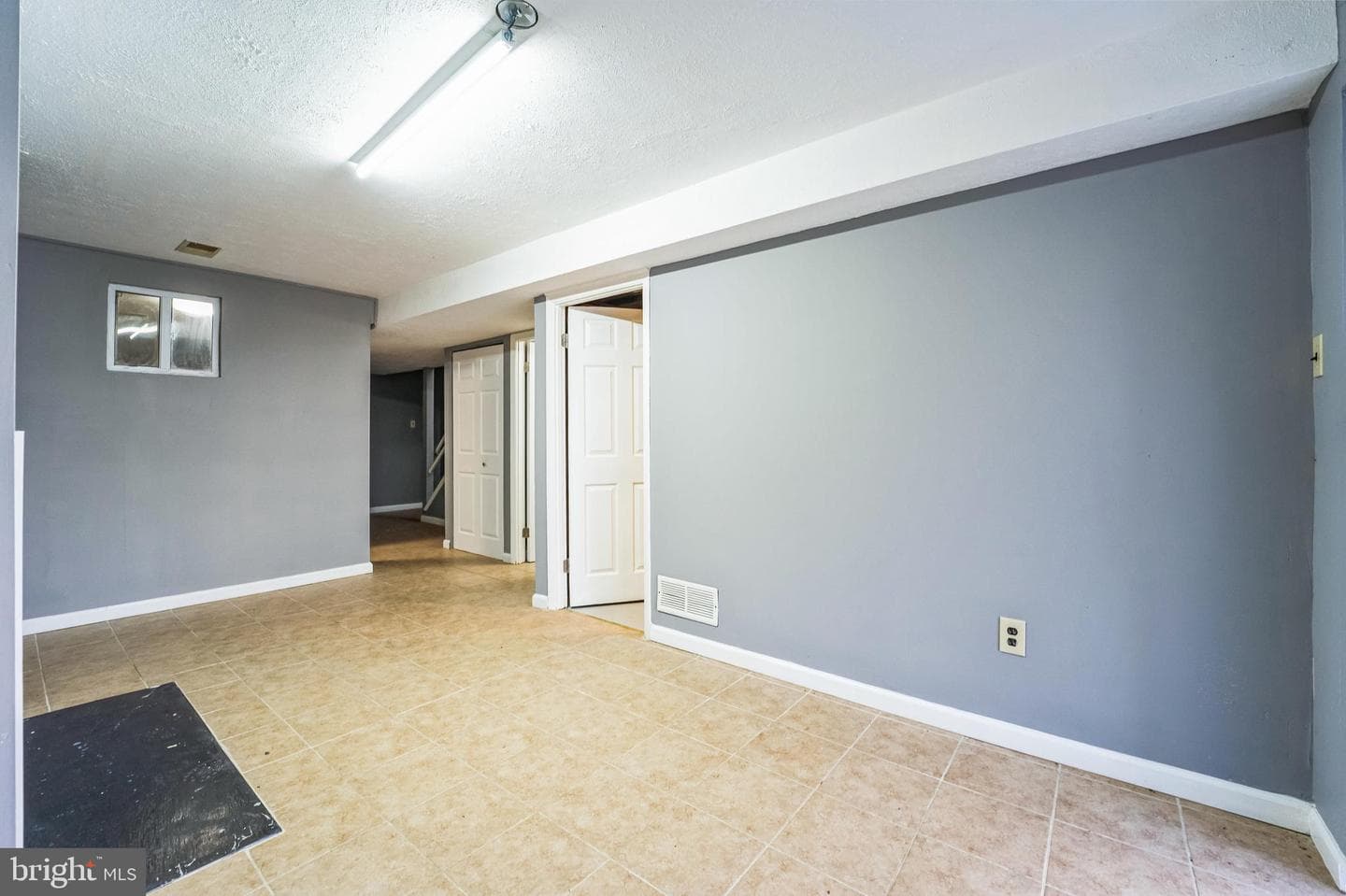 8 Mainview Court photo 10