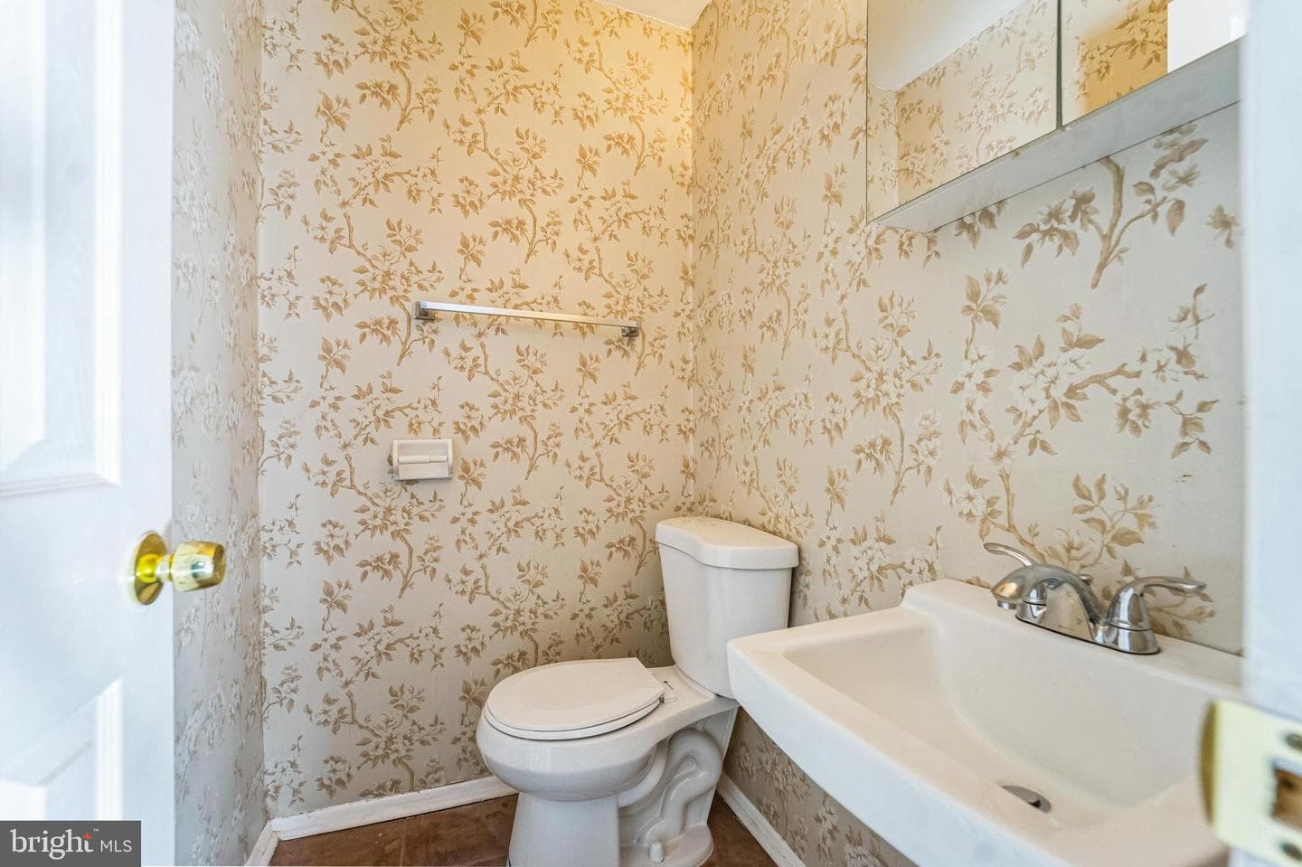 8 Mainview Court photo 2