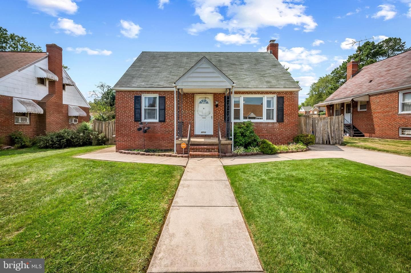 5712 Daybreak Terrace photo 1
