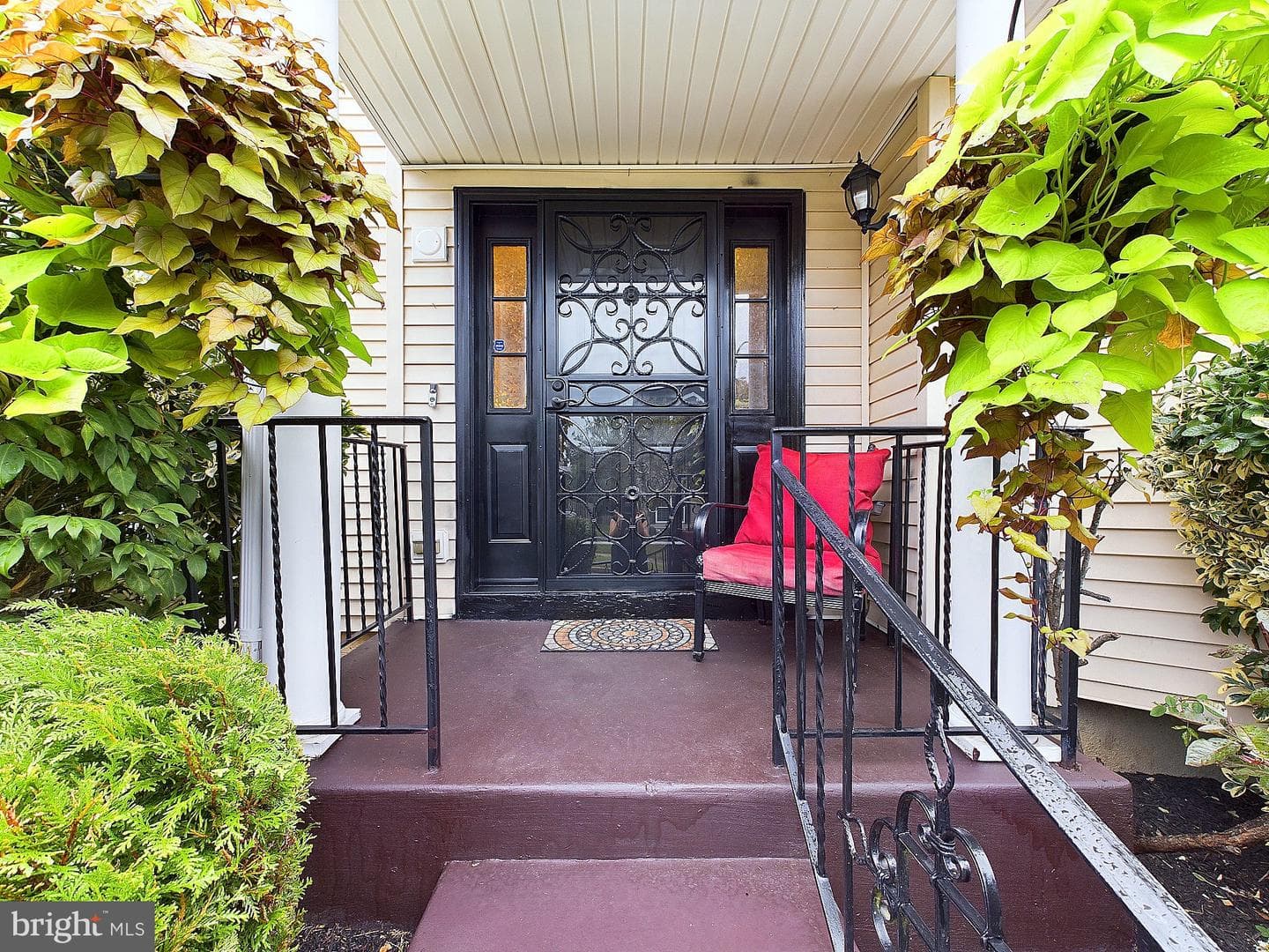 2118 Streamway photo 4