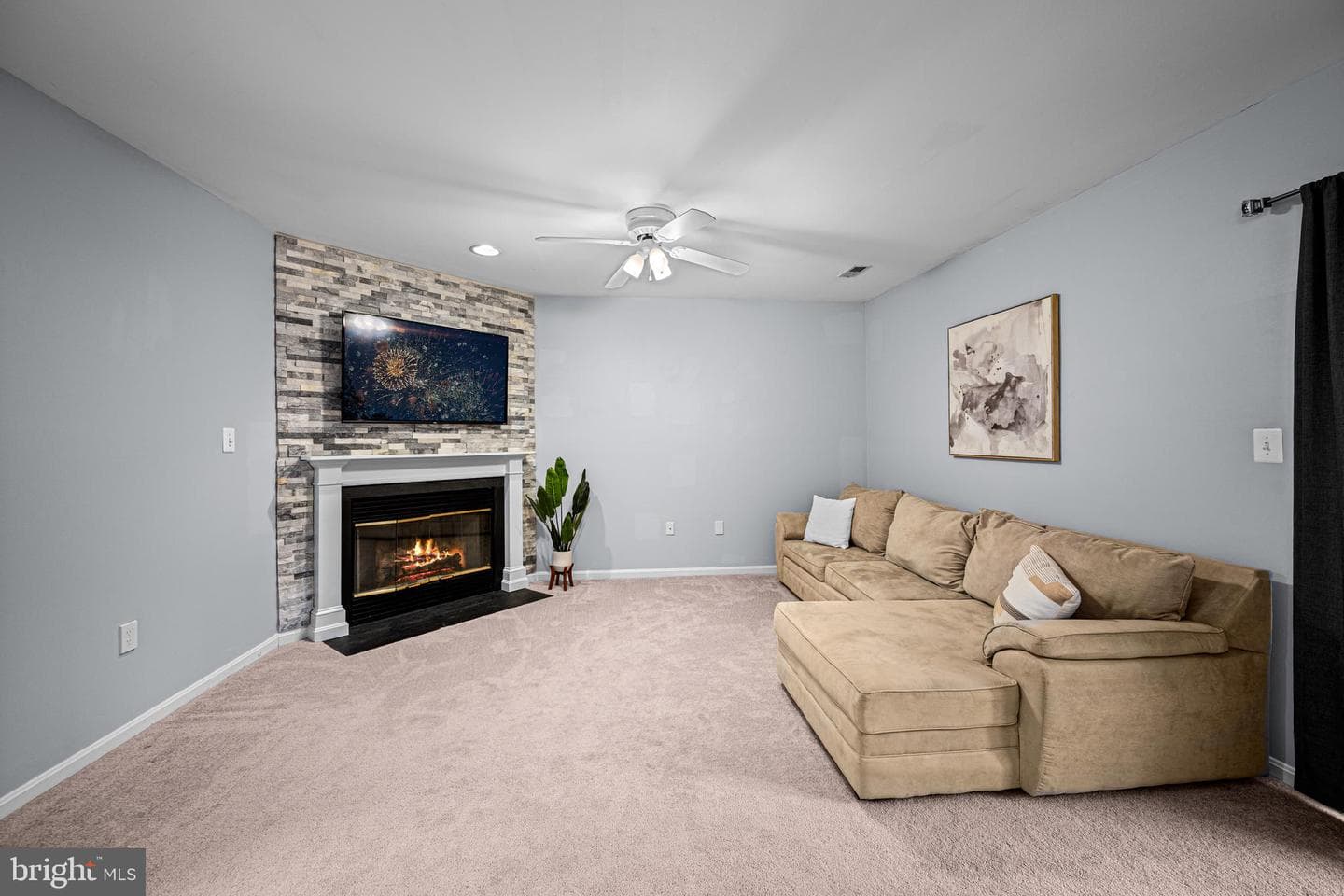 4661 Mews Drive photo 30