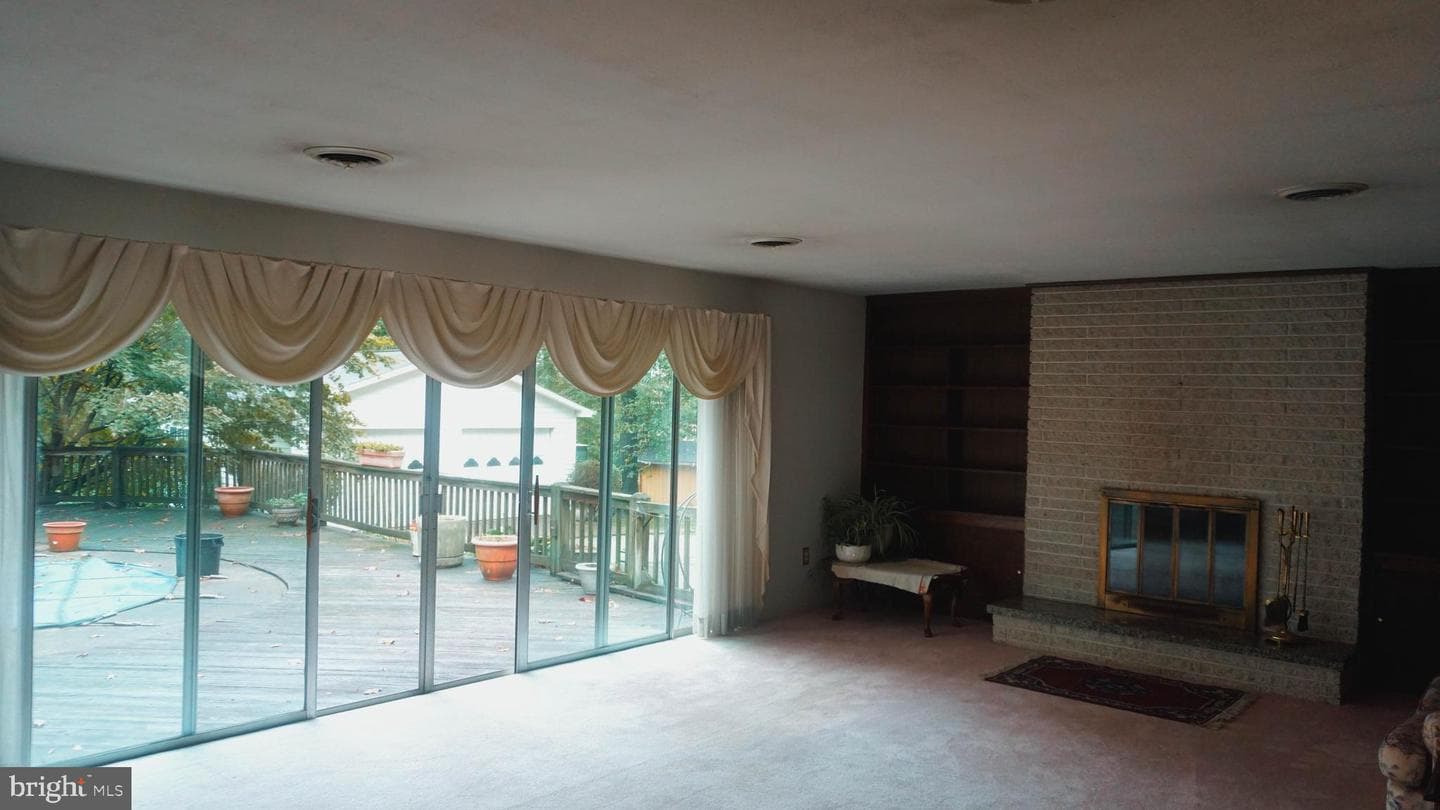 14116 Hanover Pike photo 8