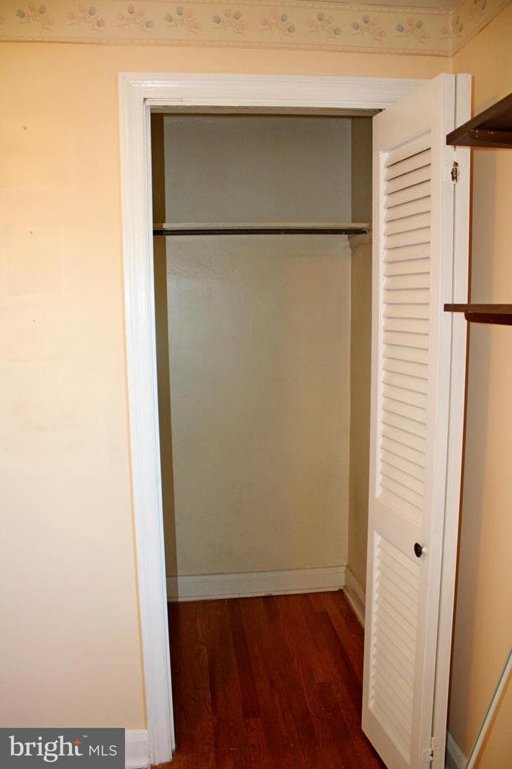200 Elinor Avenue photo 37