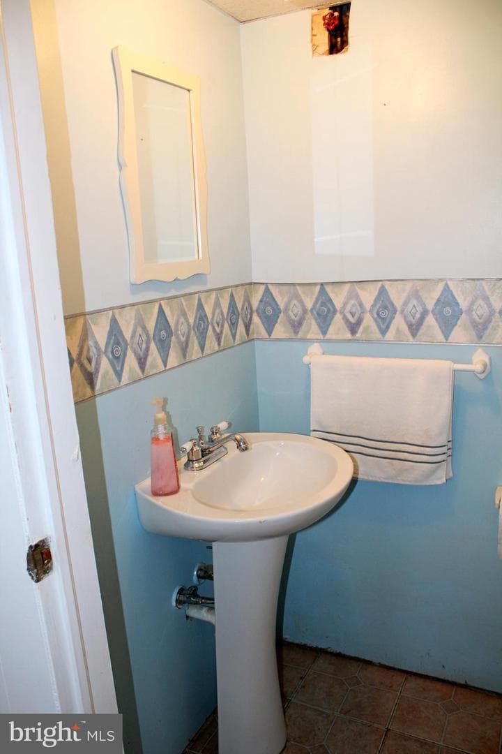 200 Elinor Avenue photo 51