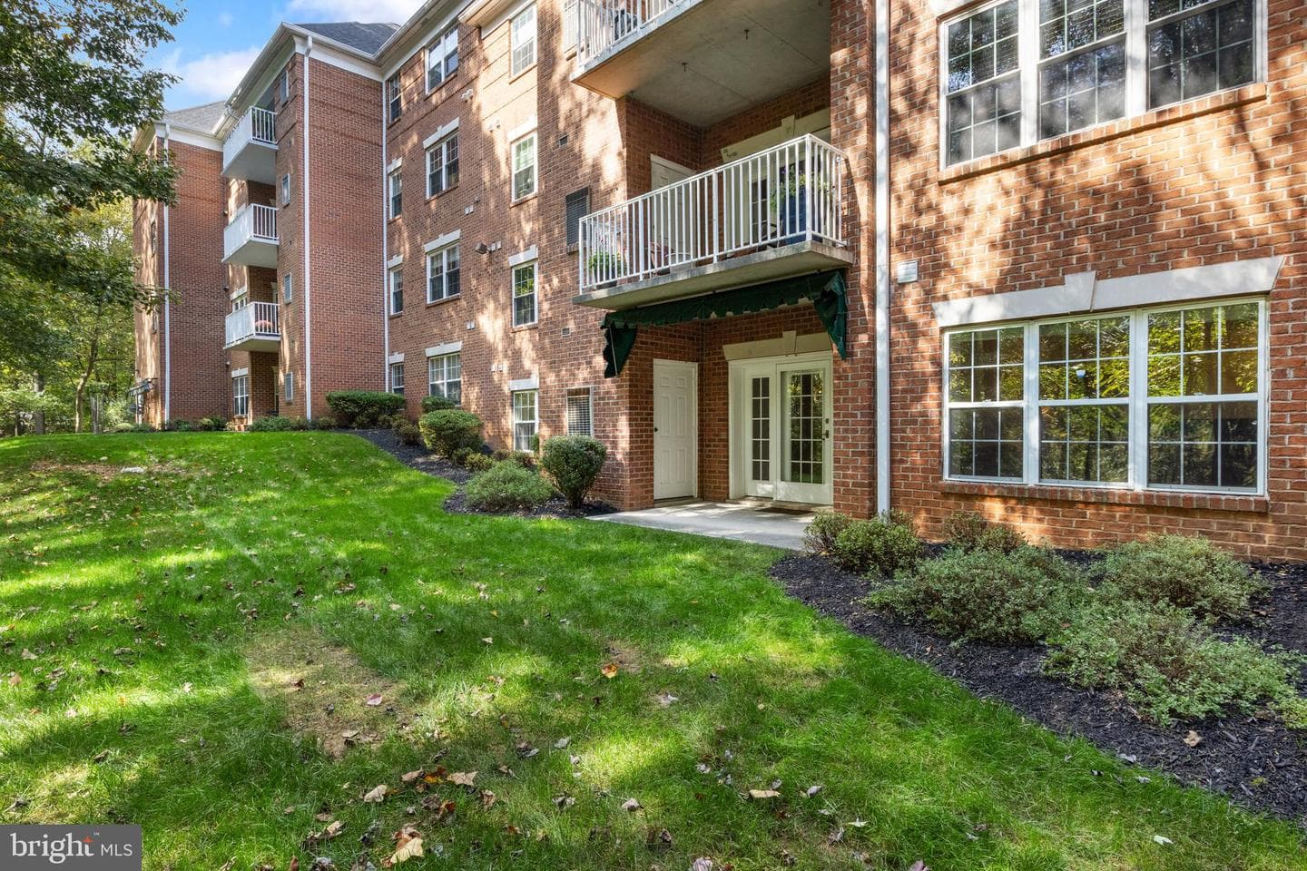 12105 Tullamore Court #103 photo 32