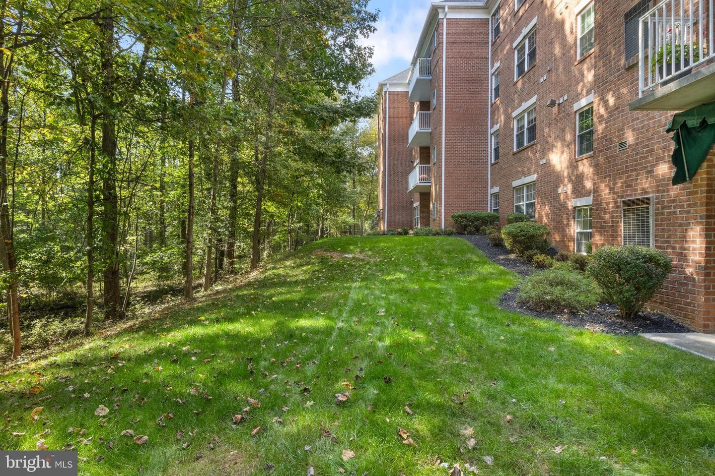 12105 Tullamore Court #103 photo 35