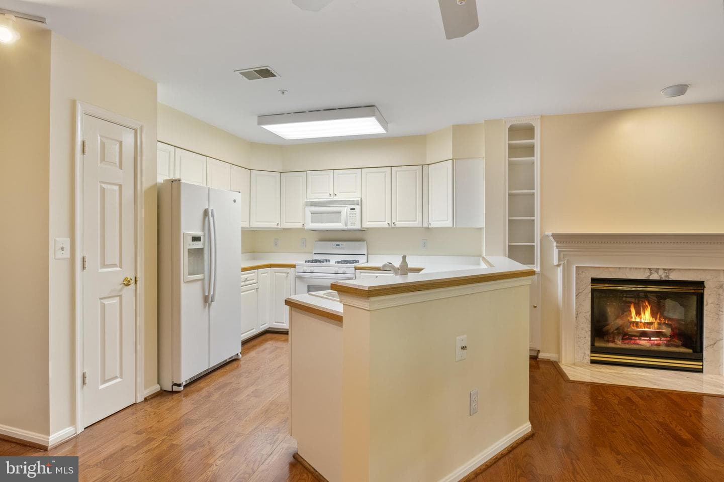 12105 Tullamore Court #103 photo 8