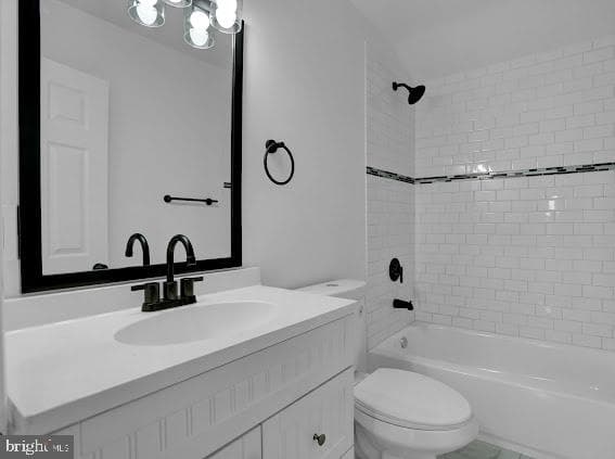 7902 Lynch Road photo 9
