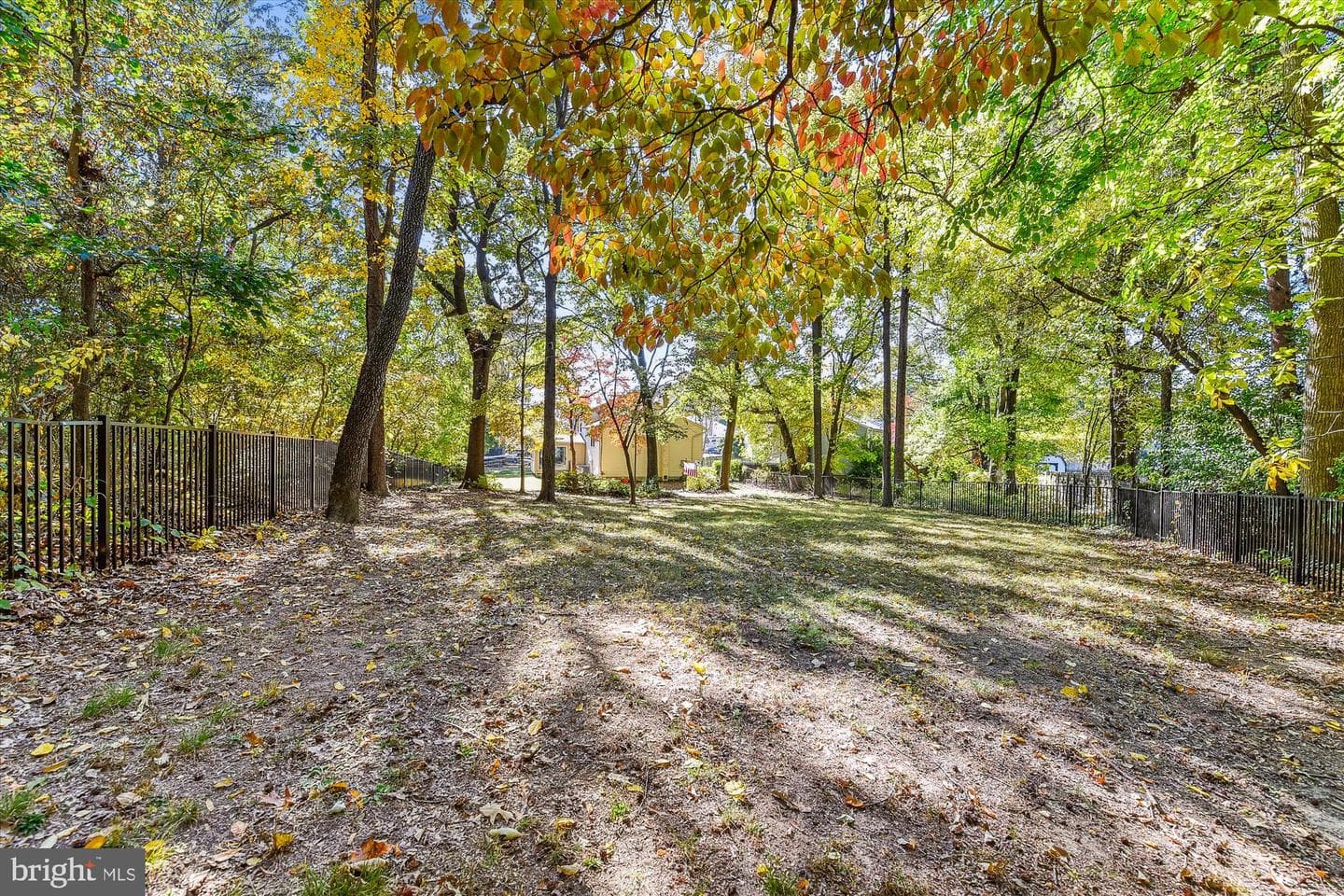 25 Woodmans Court photo 10