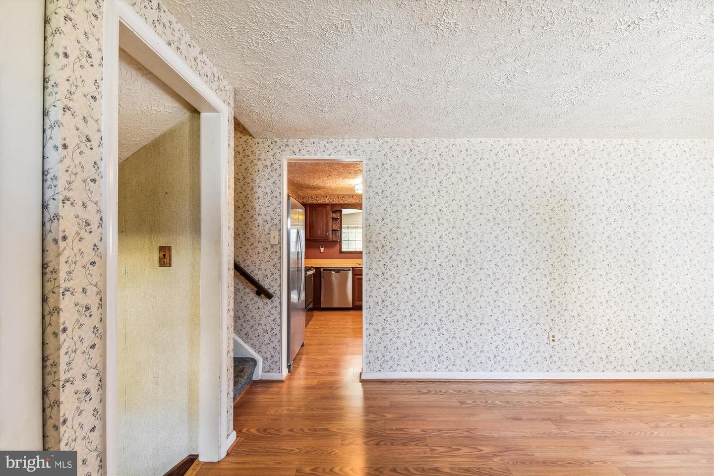 25 Woodmans Court photo 22