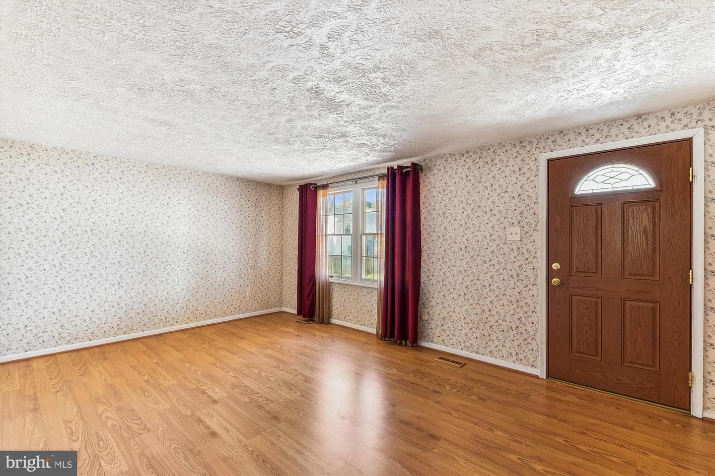 25 Woodmans Court photo 23