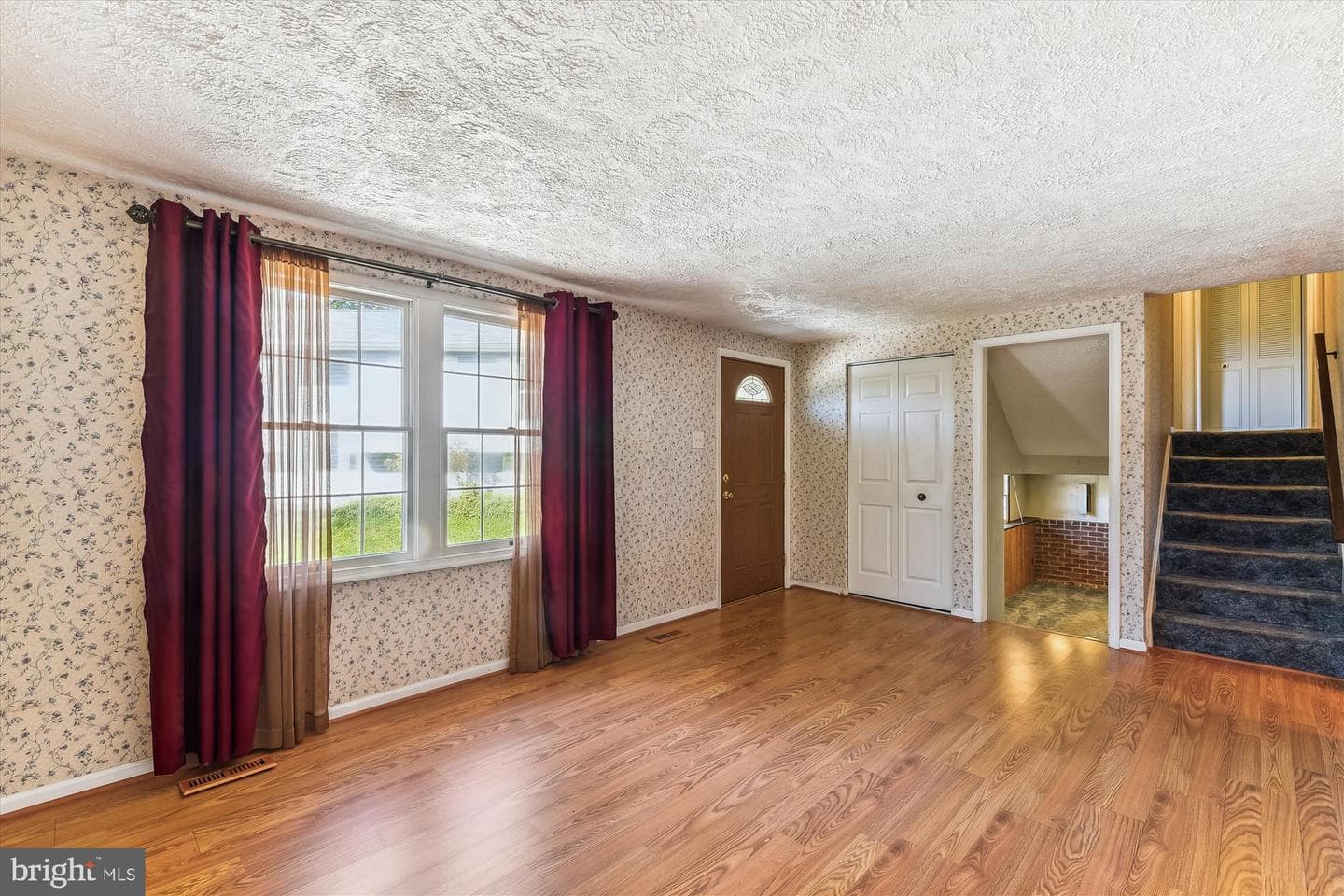 25 Woodmans Court photo 24