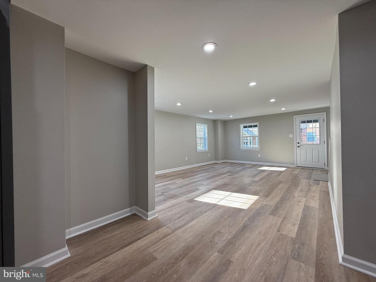 410 Virginia Avenue photo 8